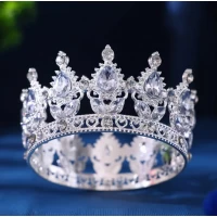 Декор для торта Корона D8 см серебро с белыми камнями