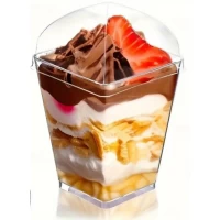 Стакан пластиковий для десертов с крышкой Малый