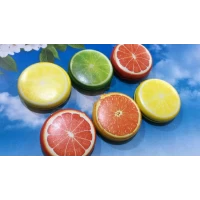 Зеркало карманное "Фрукты"