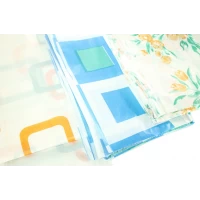 Скатерть полиэтиленовая 180х180см 