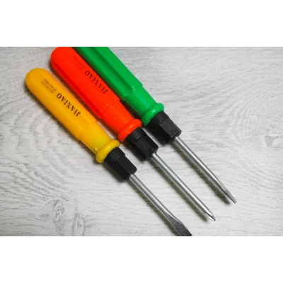 Отвертка 2 в 1 крестовая и шлицевая 15см