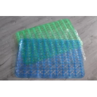 Антискользящий коврик на дно ванной большого размера (77*48 см) 