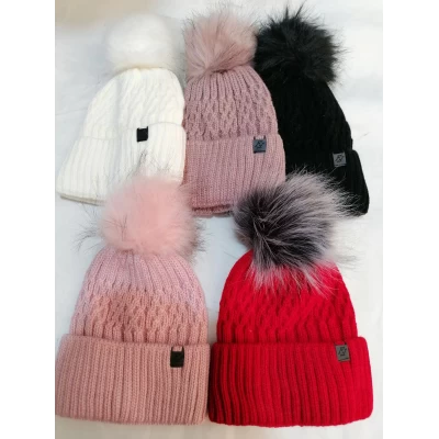 Детские шапки на флисе. Размеры 52-54 см. микс Детские шапки на флисе. Размеры 52-54 см. микс