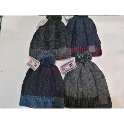 Детские шапки на флисе. Размеры 50-52 см. микс Детские шапки на флисе. Размеры 50-52 см. микс