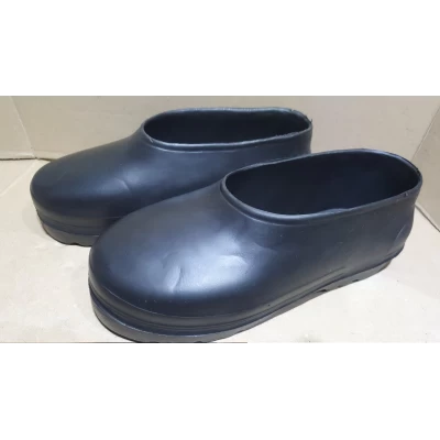 Галоши свекольные ПЕНКА, с 25.5 по 30.5 размеры по выбору Галоши свекольные ПЕНКА, с 25.5 по 30.5 размеры по выбору