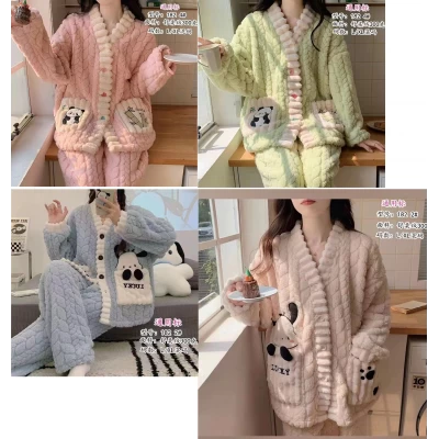 Теплые махровые пижамы на пуговицах  L-XL
