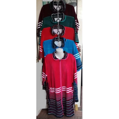 Женский халат Zamina"Узбекистан велюр батал 50-58 (2213) Женский халат Zamina"Узбекистан велюр батал 50-58 (2213)