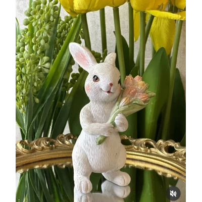 Декоративная статуэтка  Пасхальный кролик(6,5*6*11,5см)