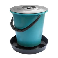 Кормушка для птицы на 8 литров