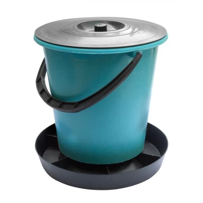 Кормушка для птицы на 8 литров