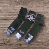 Чоловічі шкарпетки середні хакі ВЕРСАЛЬ розмір 25,27,29