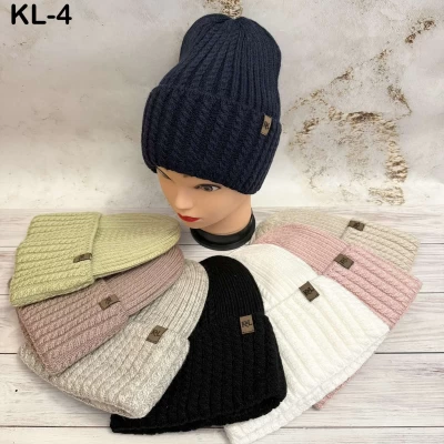 Шапка жіноча На флісі. Розмір 56-58 Шапка жіноча На флісі. Розмір 56-58