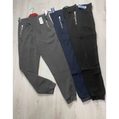 Чоловічі спортивні штани на флісі, на манжеті. Розміри 48-56. В уп. 6 шт різного кольору. 85425 Чоловічі спортивні штани на флісі, на манжеті. Розміри 48-56. В уп. 6 шт різного кольору. 85425