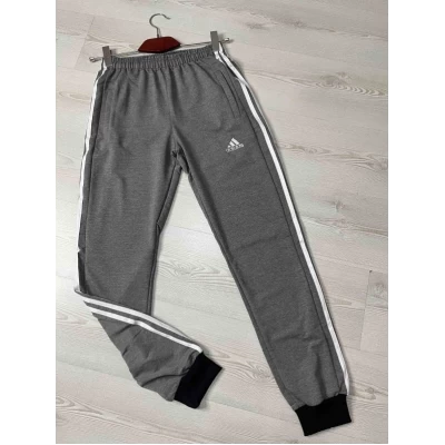 Чоловічі спортивні штани на манжеті. Розміри 46-54. Матеріал двонитка. 85353 Чоловічі спортивні штани на манжеті. Розміри 46-54. Матеріал двонитка. 85353