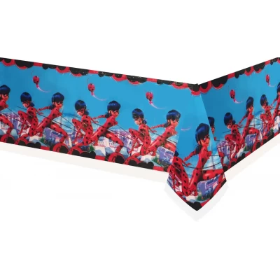 Скатерть детская полиэтиленовая " Леди Жук" 180x110 см Скатерть детская полиэтиленовая " Леди Жук" 180x110 см