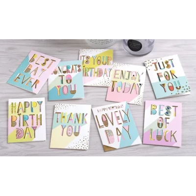 Набор мини открыток с тиснением 8,5х12,5 см (9 шт/уп) Набор мини открыток с тиснением 8,5х12,5 см (9 шт/уп)