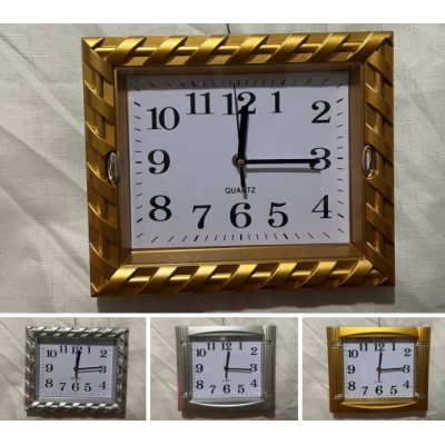 Часы настенные 23*26 см 2 расцветки, 2 формы