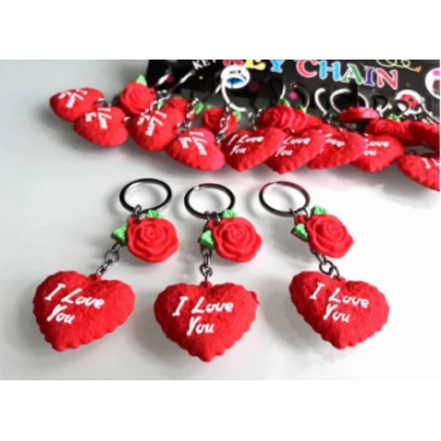 Брелок сердце с розами резиновый