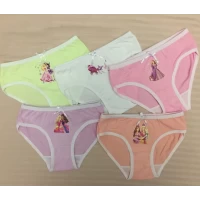 Детские трусики на девочку с принцессами, 3-5 лет