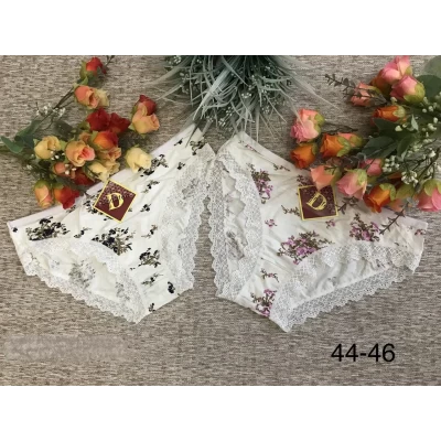 Трусы хлопковые с кружевом, размеры 44-48 Трусы хлопковые с кружевом, размеры 44-48