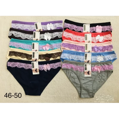 Трусы хлопковые с кружевом и бантиком, размеры 46-50 Трусы хлопковые с кружевом и бантиком, размеры 46-50