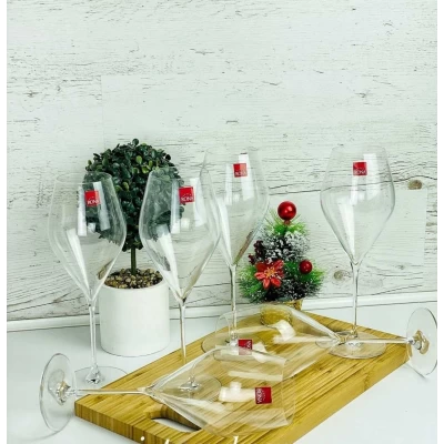 Набор бокалов для вина (560мл) Svan, производство Чехия