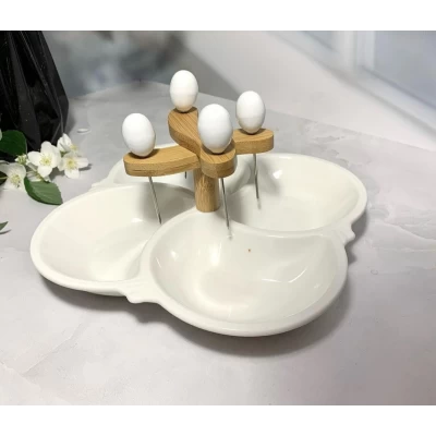 Менажница керамическая на 4секции(21см)