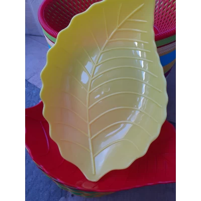 Салатник пластмассовый ЛИСТИК Салатник пластмассовый ЛИСТИК