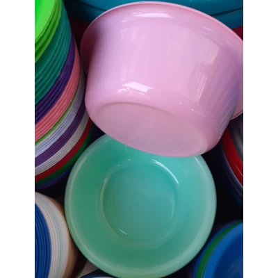 Миска 2л без рисунка Миска 2л без рисунка