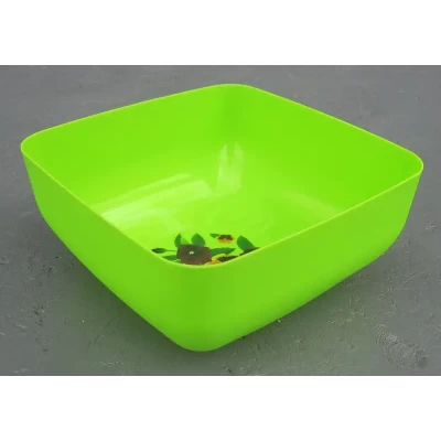 Миска пластиковая пищевая 4 литра квадратная Миска пластиковая пищевая 4 литра квадратная