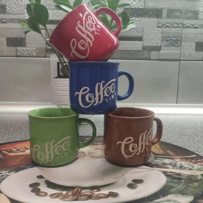 Керамическая чашка разноцветная (250мл)