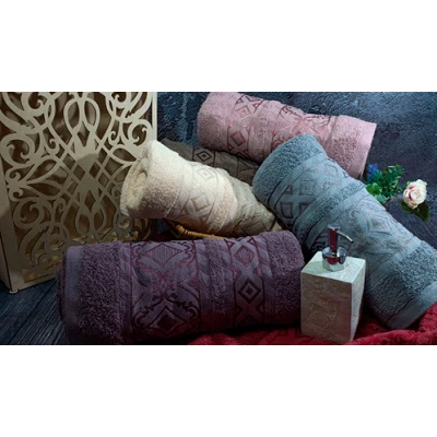 Полотенце для бани махровое 140 см / 70 см