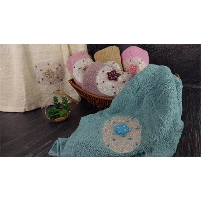 Полотенце для бани махровое 140 см / 70 см