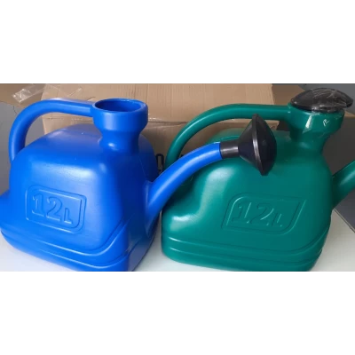 Лейка садово-огородная 12 л