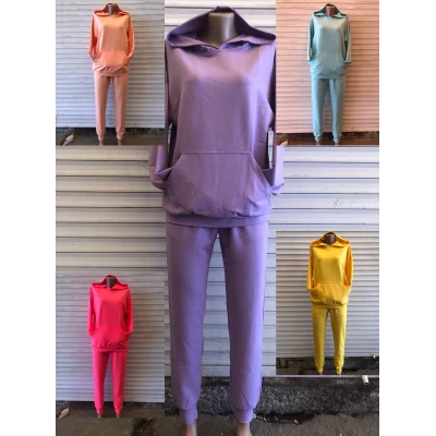 Костюм двухнитка.  Раз.ряд : 42-52