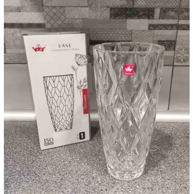 Стеклянная ваза (30см) под хрусталь в подарочной упаковке Стеклянная ваза (30см) под хрусталь в подарочной упаковке
