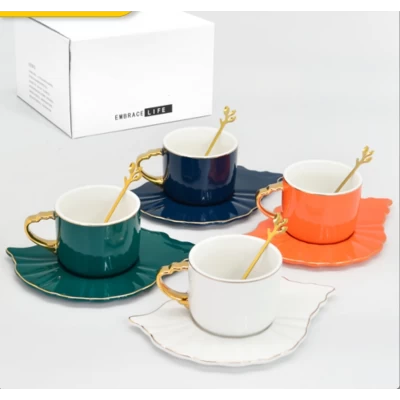 Набор чашка (220мл) с блюдцем*Mise* с ложкой 4расцветки