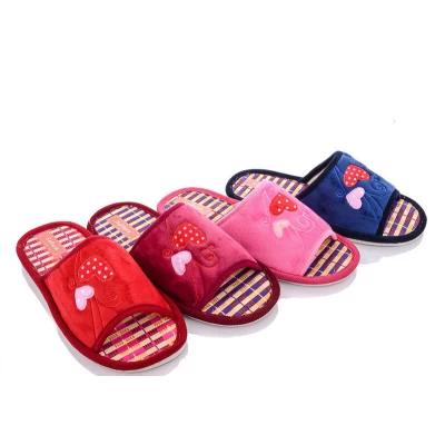 Тапочки женские mix. Размеры - 36-41