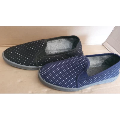 Тапочки женские горох. Размеры - 36-41