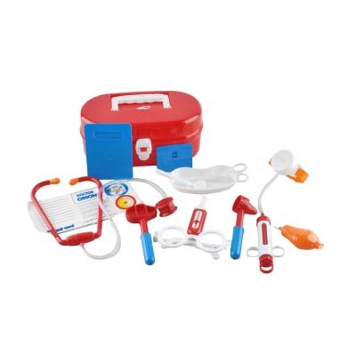 Набор доктора в чемодане