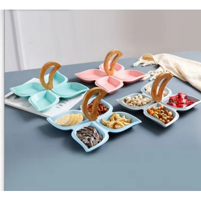 Фарфоровая менажница с деревянной ручкой (22*23,14см) в разных цветах