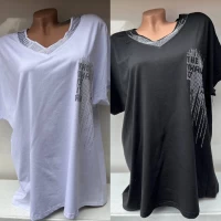 Жіночі футболки. Розміри 54, 56, 58. В упаковці 3 шт різного кольору. Матеріал котон.