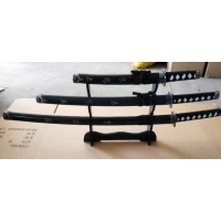 Набор декоративных катан (3 шт.) с подставкой 2190-4