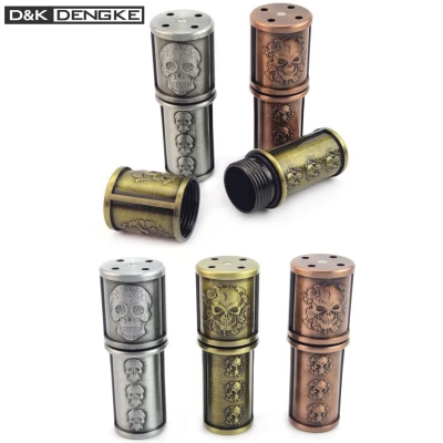 Металлическая табакерка с черепами (антик стиль) DK8958