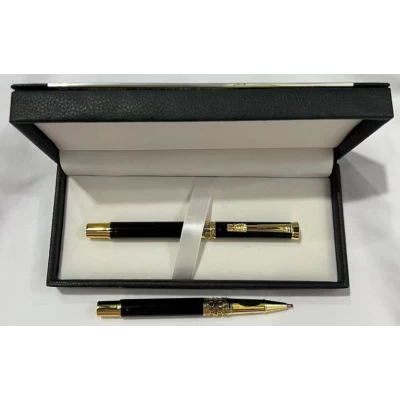 Шариковая ручка в подарочном футляре, черная с золотыми вставками Honest RP-3217