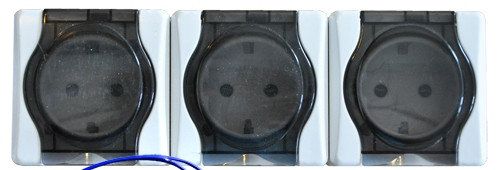 Розетка тройная РА16У-20-3 Виктория с заземлением белая Житомир Розетка тройная РА16У-20-3 Виктория с заземлением белая Житомир