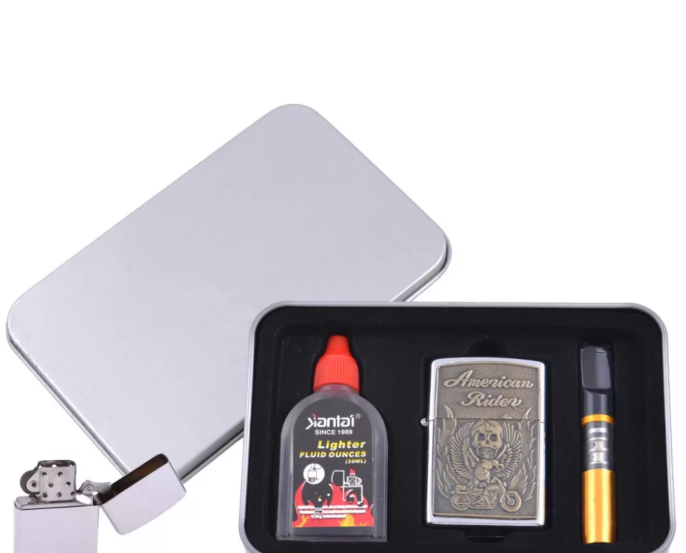 Зажигалка бензиновая в подарочной коробке (Баллончик бензина/Мундштук) American Rider №XT-4707-7 Зажигалка бензиновая в подарочной коробке (Баллончик бензина/Мундштук) American Rider №XT-4707-7