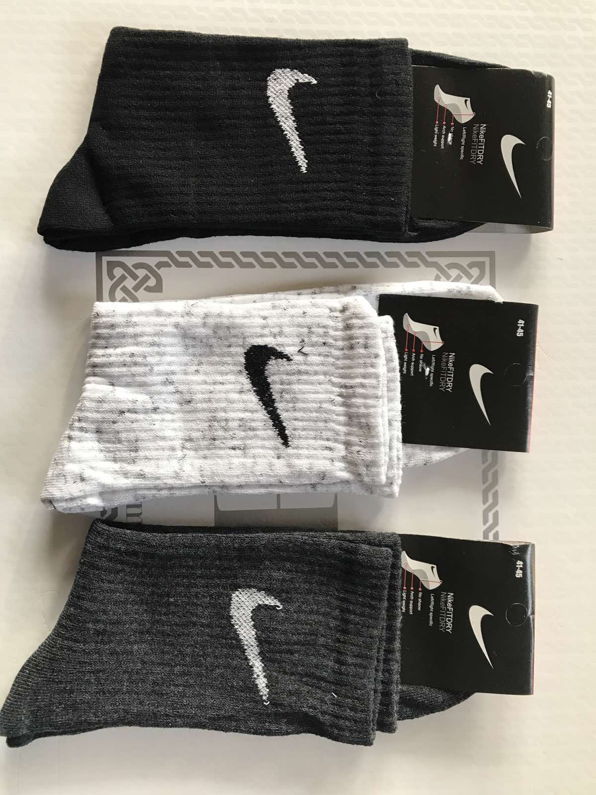 Носки NIKE ликра мужская 41-45 высокая резинка. Цвета : ассорти Парфюмированые Носки NIKE ликра мужская 41-45 высокая резинка. Цвета : ассорти Парфюмированые