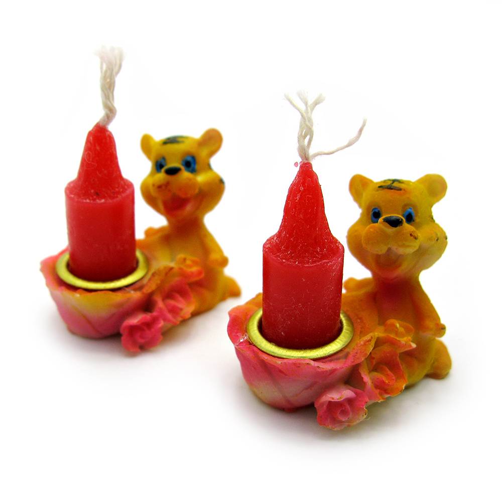 Тигр подсвечник со свечей (12 шт/уп)(4 см) Тигр подсвечник со свечей (12 шт/уп)(4 см)