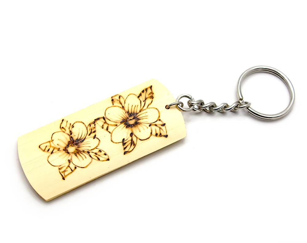 Брелок бамбуковый (I) Цветы (24 шт/уп) Брелок бамбуковый (I) Цветы (24 шт/уп)